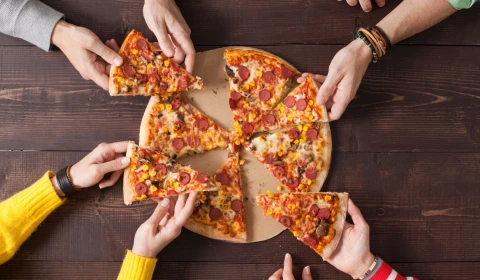 Pizza sharing